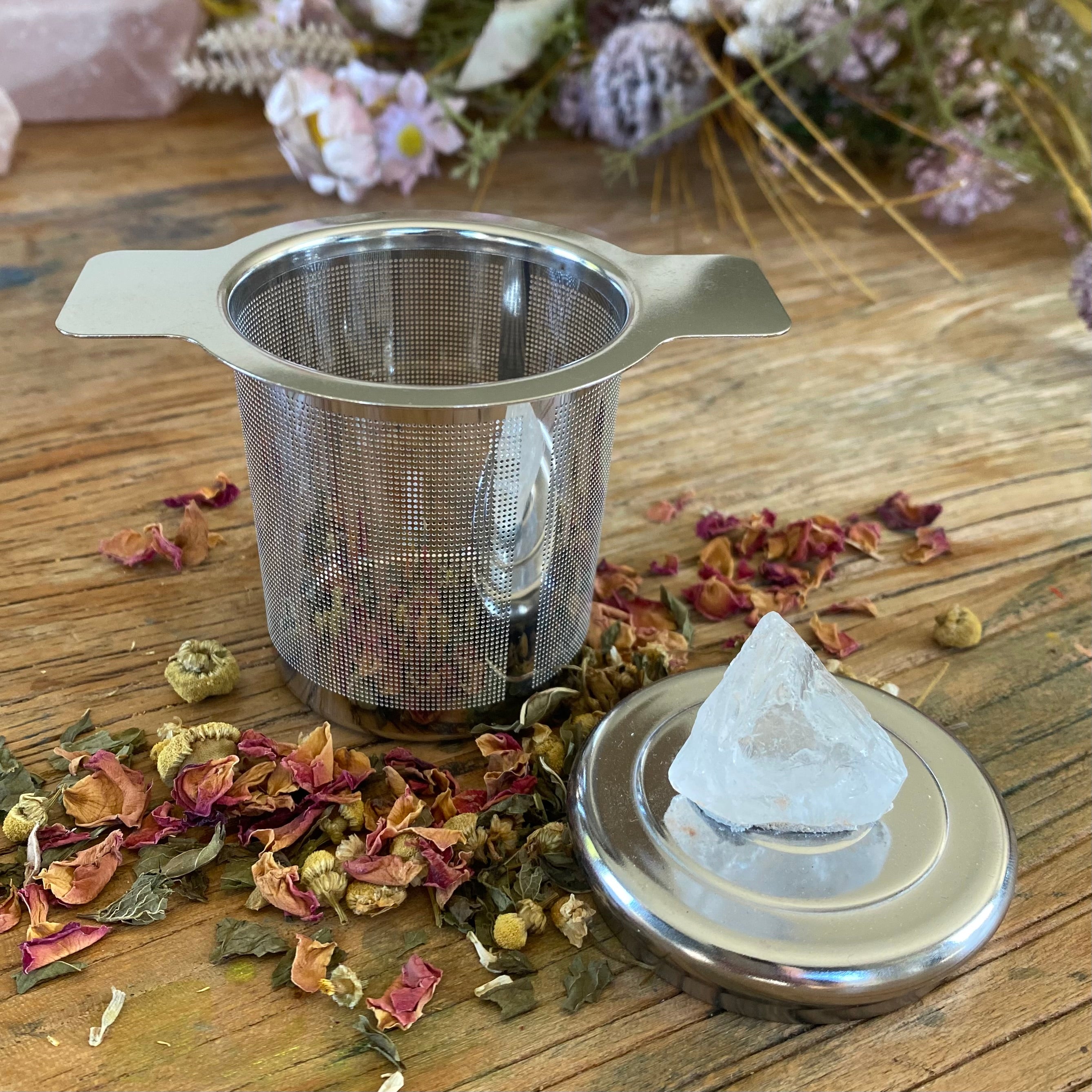 Stainless Steel Tea Infuser with Lid (Classic or Crystal)