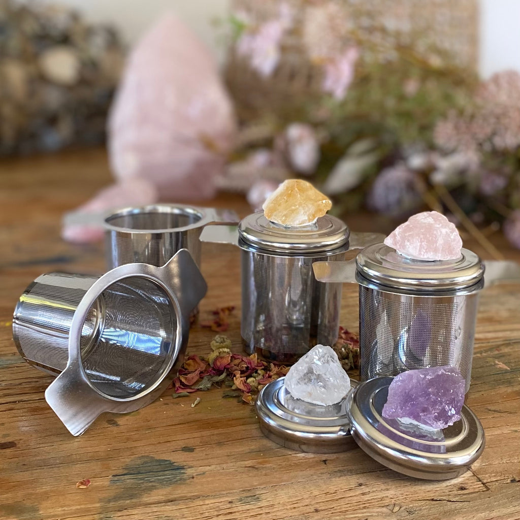 Stainless Steel Tea Infuser with Lid (Classic or Crystal)