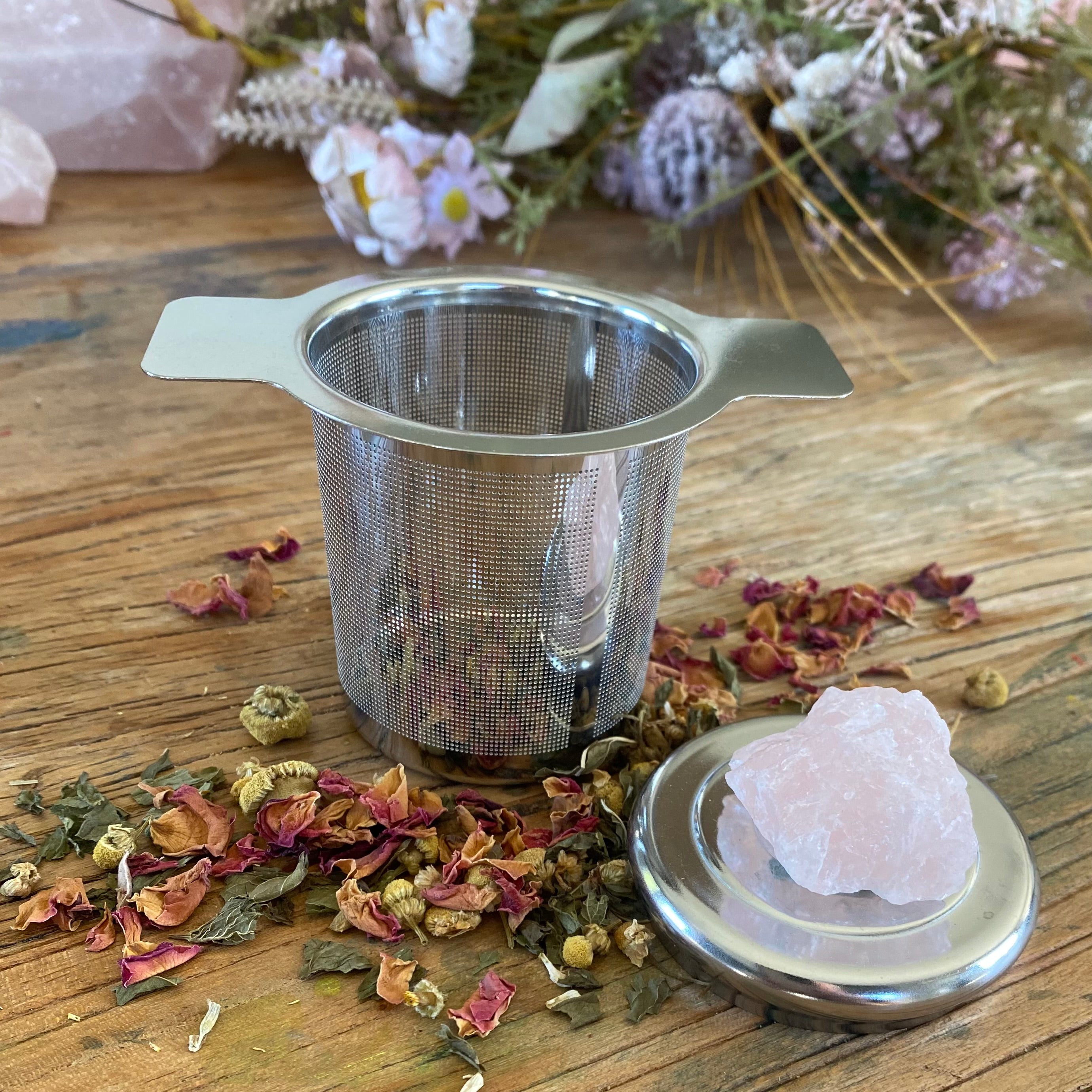 Stainless Steel Tea Infuser with Lid (Classic or Crystal)